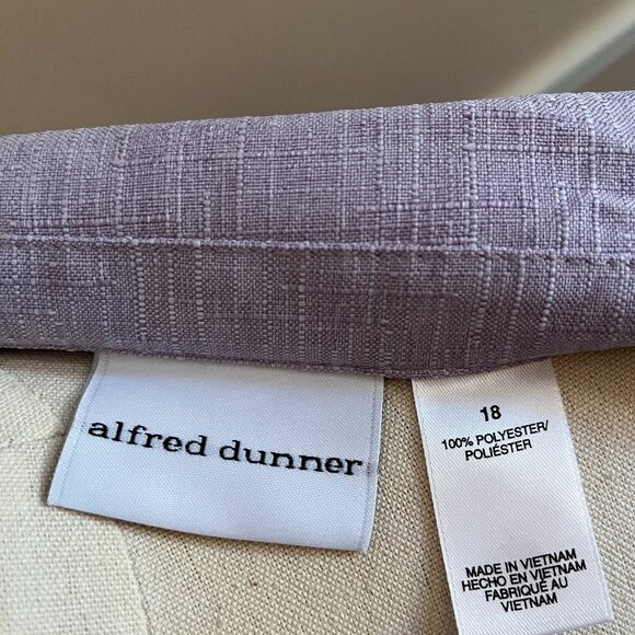 Alfred Dunner Lilac Spring/Summer Blazer  Size 18 NWT - Picture 7 of 10